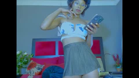 eva4him831 online show from September 2025 01:09:02 AM