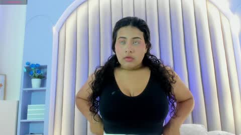 EVA DAEMON  online show from January 2025 11:18:02 AM