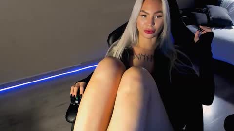 Eva online show from November 2025 10:14:01 AM