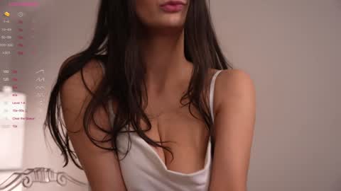 EVA  online show from December 2024 06:01:02 PM