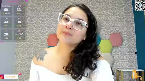 Eva  online show from February 2025 11:54:01 AM