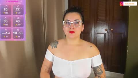 Eva  online show from September 2025 11:55:01 AM