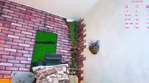 Eva online show from December 2024 05:13:01 AM