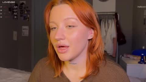 Snapshot of eva_swag chatting on October 2025 12:17:01 PM eva_swag online show from October 2025 12:17:01 PM