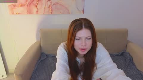 Snapshot of eva_willise chatting on January 2025 01:39:01 PM Hi Im Eva new here online show from January 2025 01:39:01 PM
