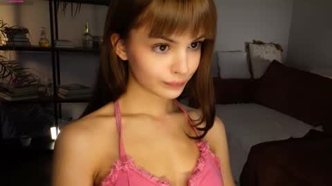Snapshot of eva_zill_blossom chatting on October 2025 05:05:01 AM Hello my name is Eva its my first day here online show from October 2025 05:05:01 AM