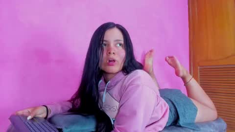 Snapshot of evaa_greey chatting on February 2025 08:11:02 PM Eva Grey online show from February 2025 08:11:02 PM