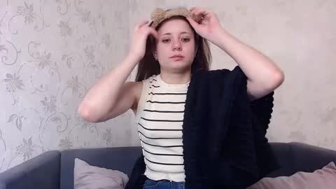 Snapshot of evaa_love_ chatting on November 2025 07:53:02 AM Eva online show from November 2025 07:53:02 AM