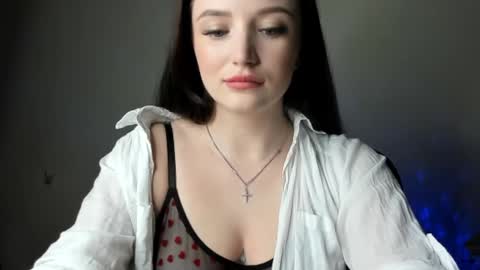 Snapshot of evaamillerr chatting on March 2025 08:52:01 PM Eva online show from March 2025 08:52:01 PM