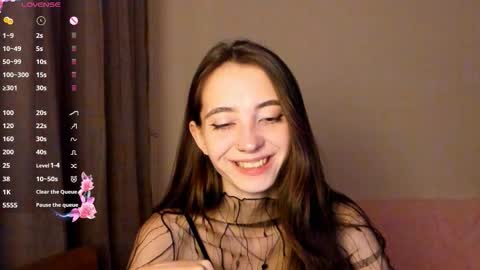 evabradly online show from October 2025 07:03:01 PM