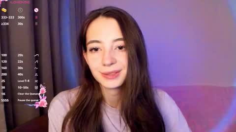 evabradly online show from November 2025 06:51:01 PM