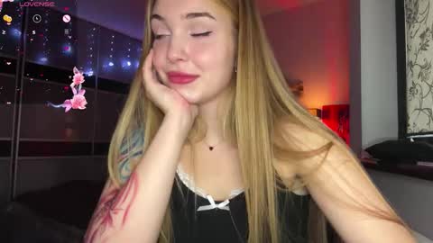 Snapshot of evacarter1 chatting on November 2025 12:45:02 PM evacarter1 online show from November 2025 12:45:02 PM