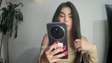 evacollins12 online show from March 2025 11:12:01 PM