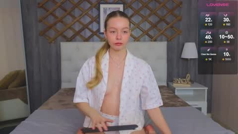 Snapshot of evacroan chatting on December 2024 04:18:02 AM Eva online show from December 2024 04:18:02 AM