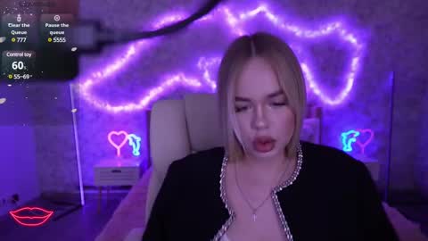 evacrush online show from March 2025 02:08:02 PM