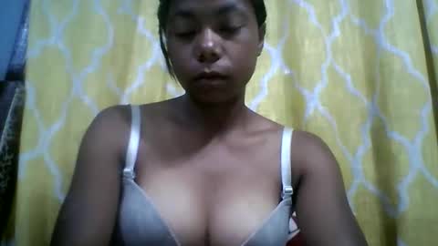 Snapshot of evahaldy chatting on November 2025 06:02:02 AM evahaldy online show from November 2025 06:02:02 AM