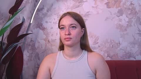 evahariss1 online show from September 2025 06:56:02 AM