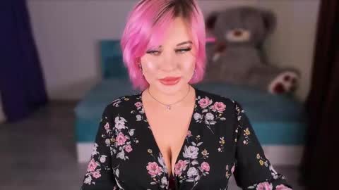 Eva online show from December 2024 09:54:02 PM