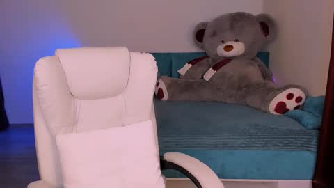 Eva online show from December 2024 01:37:02 AM