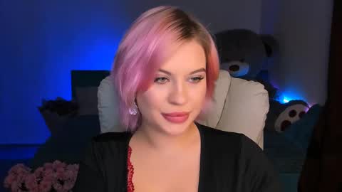 Eva online show from December 2024 10:42:02 PM