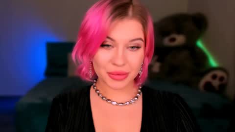 Eva online show from January 2025 08:14:02 PM