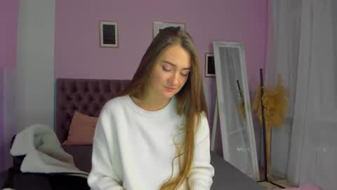 Eva online show from December 2024 04:09:02 AM