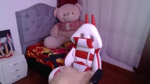 evangelineblossom03 online show from January 2025 10:38:01 AM