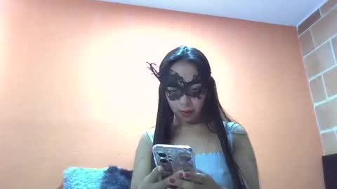 Snapshot of evangelinne_01 chatting on October 2025 01:14:01 PM evangelinne_01 online show from October 2025 01:14:01 PM