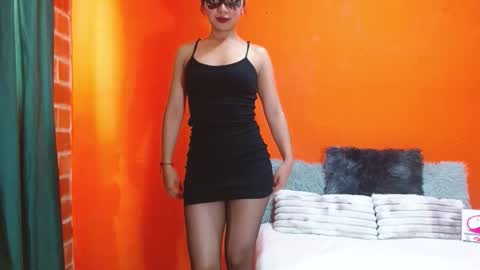 Snapshot of evangelinne_01 chatting on November 2025 04:28:02 PM evangelinne_01 online show from November 2025 04:28:02 PM