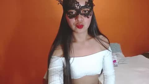 Snapshot of evangelinne_01 chatting on November 2025 10:19:02 PM evangelinne_01 online show from November 2025 10:19:02 PM