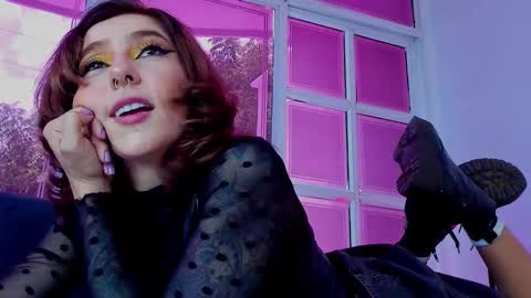 Snapshot of evangelyne1 chatting on September 2025 04:19:01 PM Evangelyne online show from September 2025 04:19:01 PM