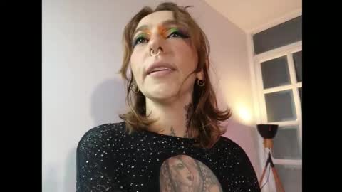 Snapshot of evangelyne1 chatting on October 2025 04:02:01 PM Evangelyne online show from October 2025 04:02:01 PM