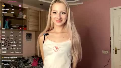 Eva online show from October 2025 07:11:01 AM