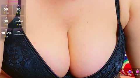 Snapshot of evasinclairr chatting on October 2025 02:56:01 AM evasinclairr online show from October 2025 02:56:01 AM