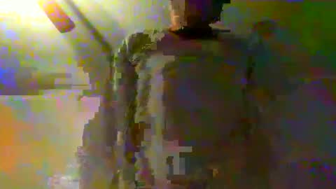 Snapshot of eve1luvsray chatting on November 2025 01:36:01 AM eve1luvsray online show from November 2025 01:36:01 AM