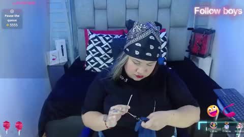 Snapshot of evelin_zaens chatting on October 2025 04:57:02 AM evelin zaens online show from October 2025 04:57:02 AM