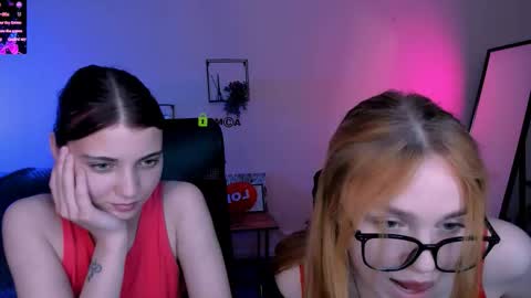 evelyn_muse online show from September 2025 07:35:02 PM
