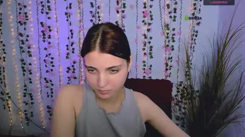 evelyn_muse online show from September 2025 08:20:01 PM