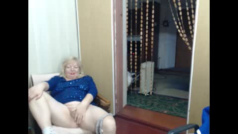 BarbaraBlondy online show from December 2024 12:11:01 AM