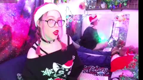 Evie online show from December 2024 06:49:02 AM