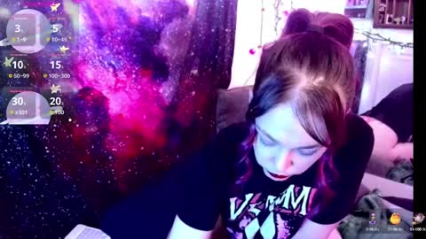 Evie online show from February 2025 07:41:01 AM