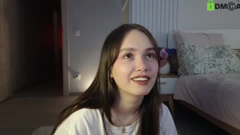 evi_woow online show from February 2025 10:04:01 PM