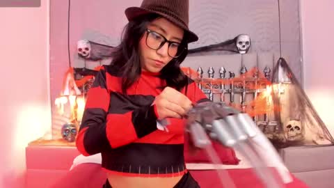 Snapshot of eviegothel_ chatting on October 2025 08:32:01 PM eviegothel_ online show from October 2025 08:32:01 PM