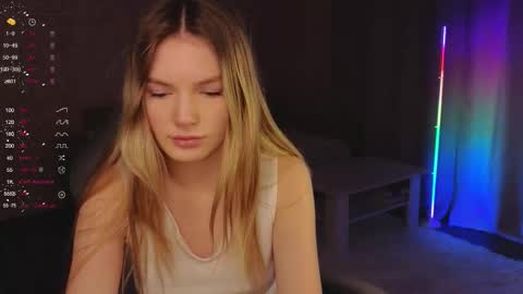 Evelyn online show from November 2025 11:58:01 AM