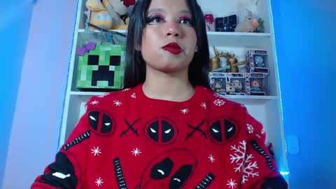 Im Evy online show from December 2024 04:58:01 PM