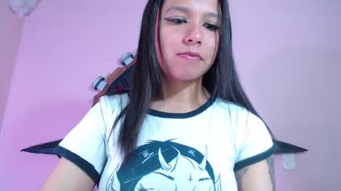 Snapshot of evybubbles_ chatting on October 2025 06:26:01 PM Im Evy online show from October 2025 06:26:01 PM