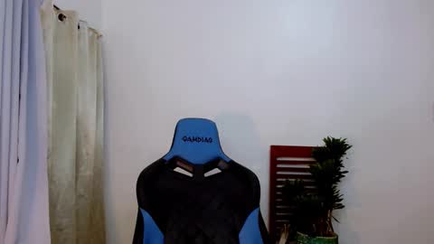 Snapshot of exotic_blacklixexx69 chatting on March 2025 10:56:02 AM Lixe online show from March 2025 10:56:02 AM