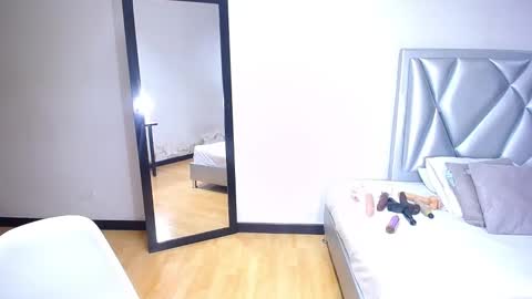 Snapshot of exotic_karmella chatting on December 2024 08:50:02 PM exotic_karmella online show from December 2024 08:50:02 PM