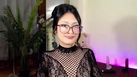 Snapshot of expensive_candyx chatting on January 2025 11:37:01 AM Candy online show from January 2025 11:37:01 AM