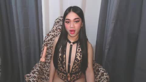chloee online show from February 2025 09:03:01 AM
